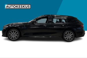 BMW 3-SARJA esikatselu 8