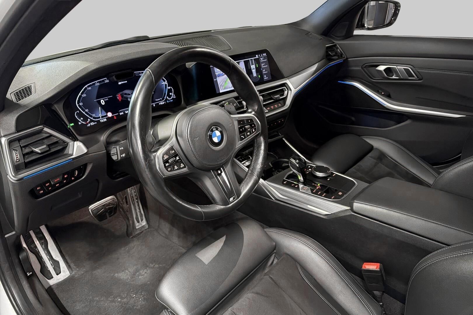 BMW 3-sarja iso kuva 9