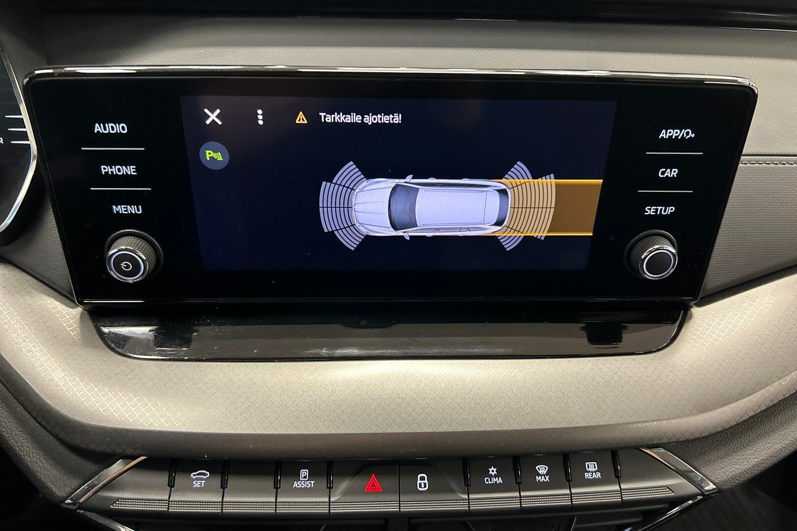 Skoda Octavia iso kuva 16