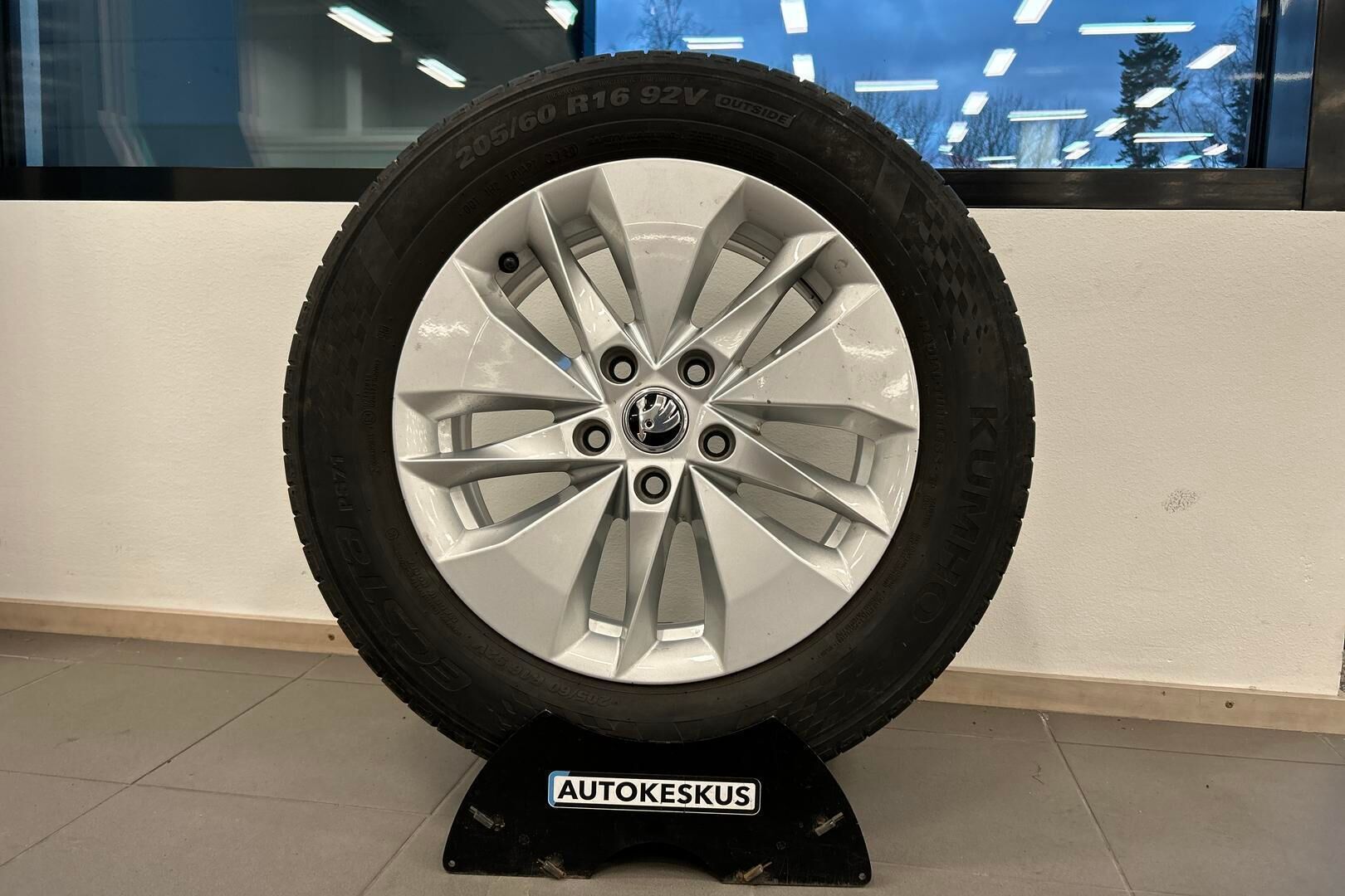 Skoda Octavia iso kuva 28