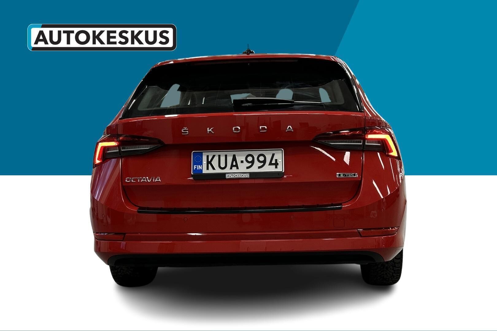 Skoda Octavia iso kuva 6
