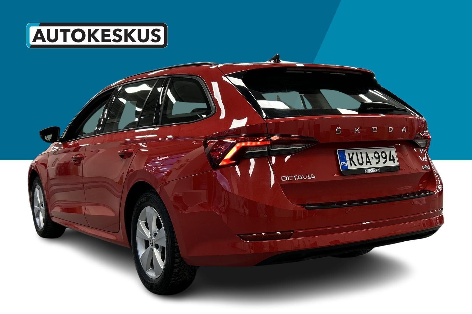 Skoda Octavia iso kuva 8