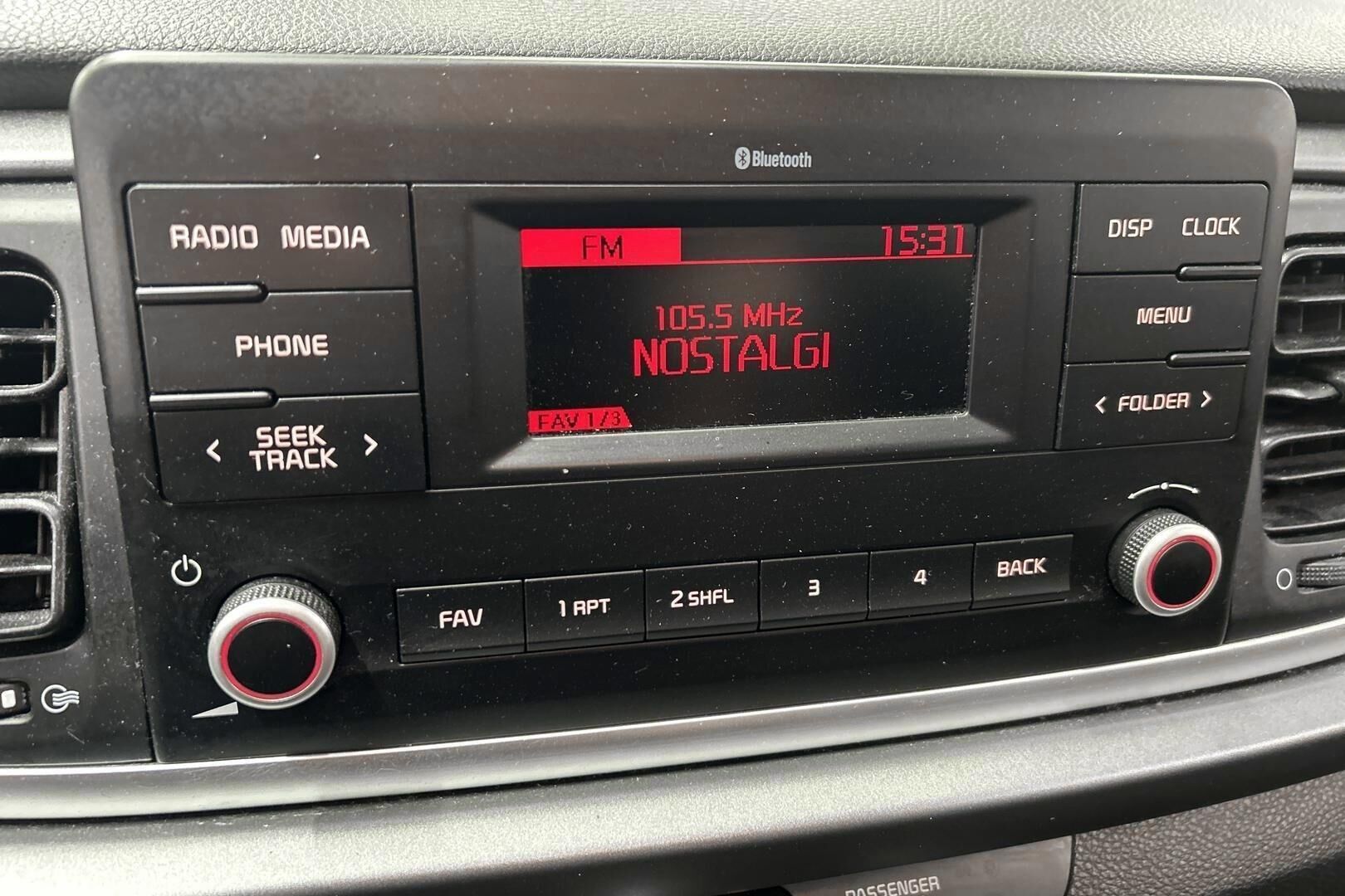 Kia Rio iso kuva 20