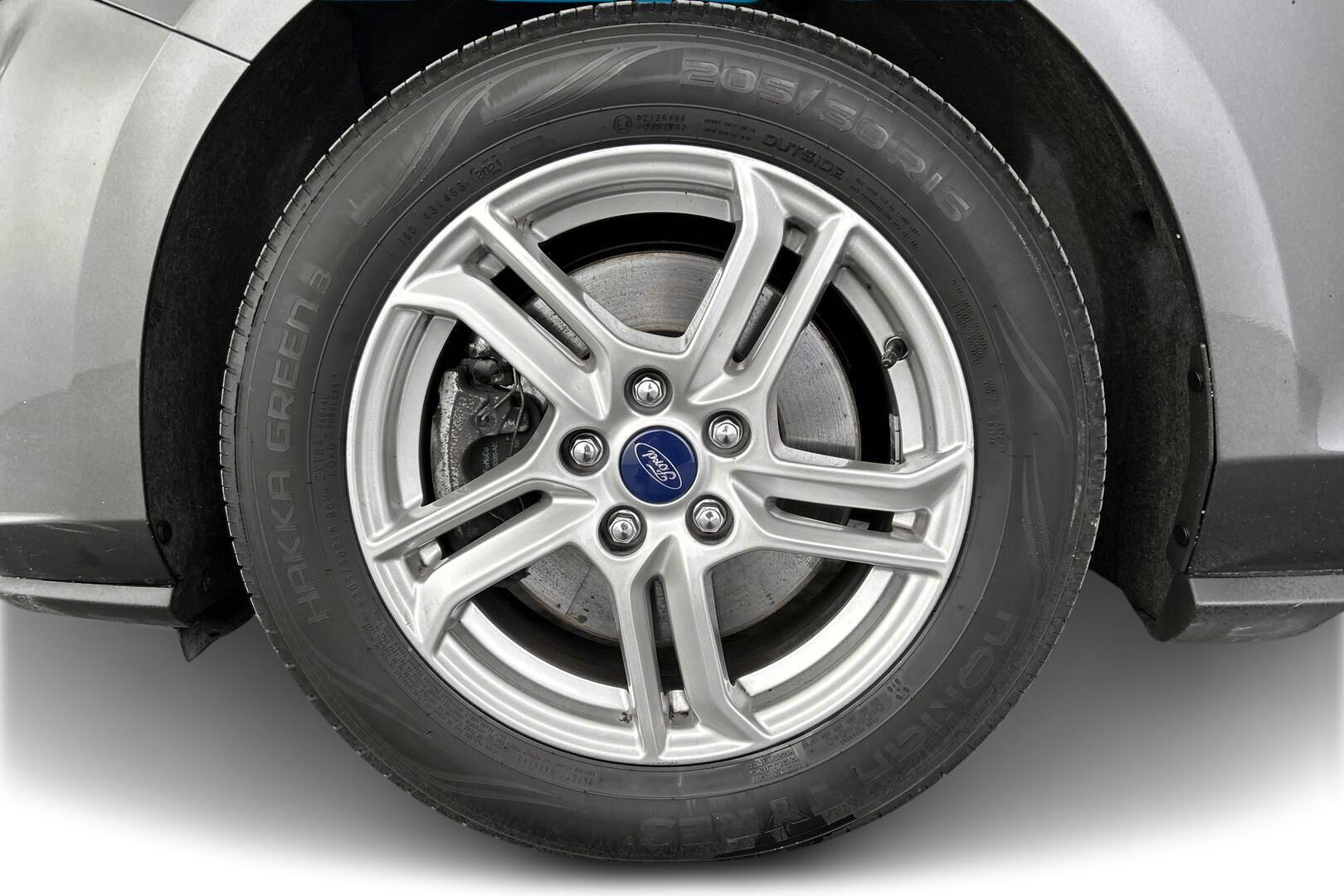 Ford Focus iso kuva 27