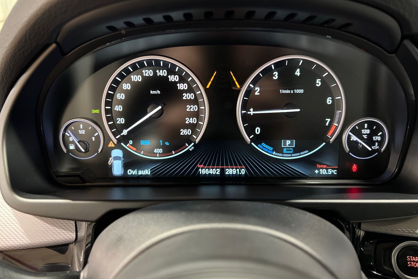 BMW X5 iso kuva 9