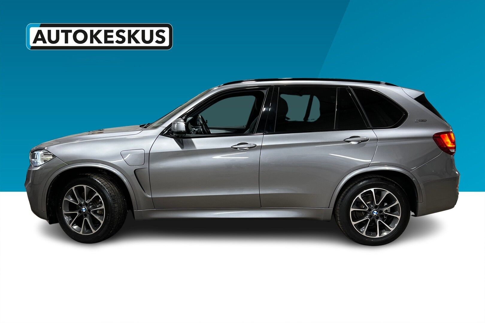 BMW X5 iso kuva 13
