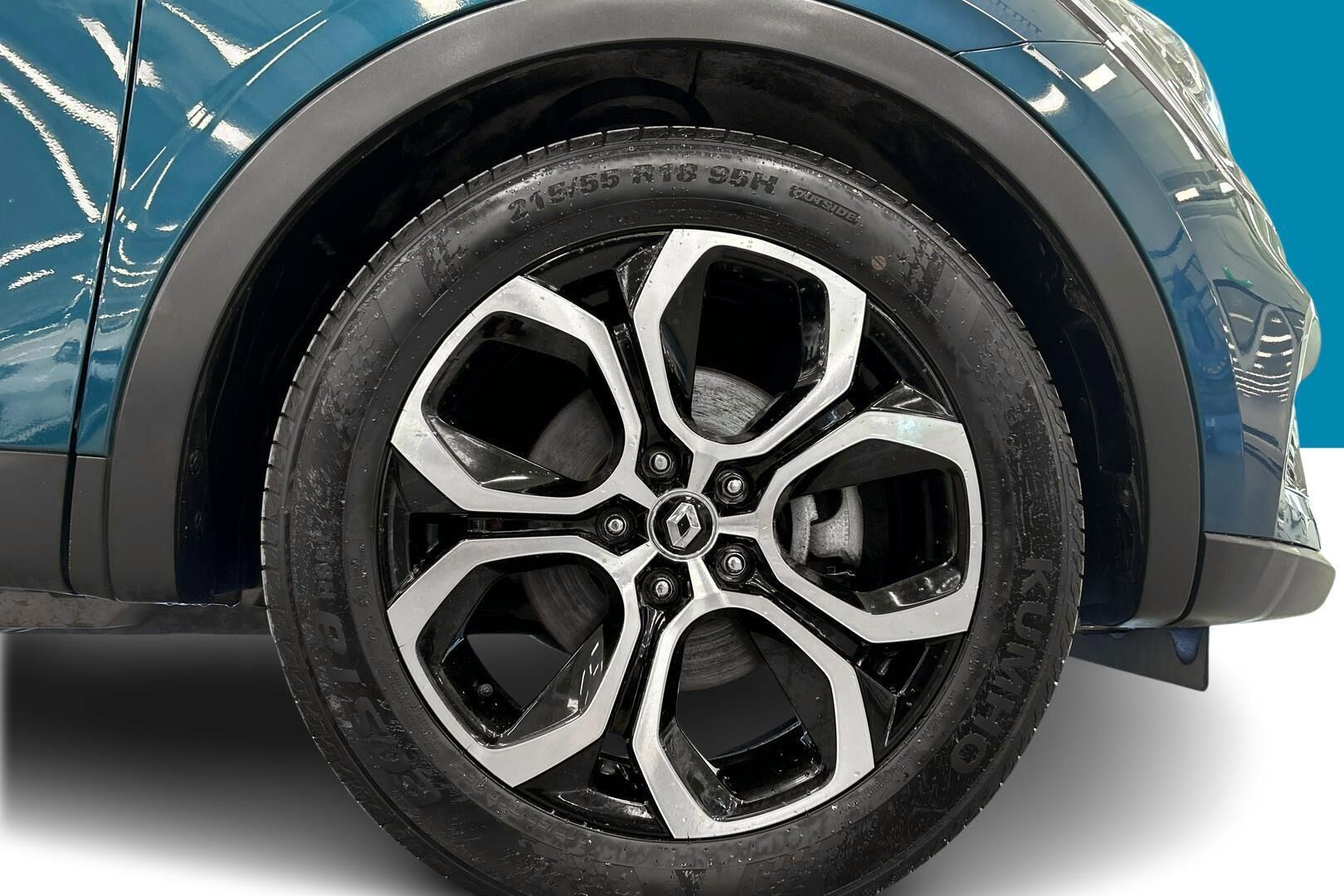 Renault Arkana iso kuva 18