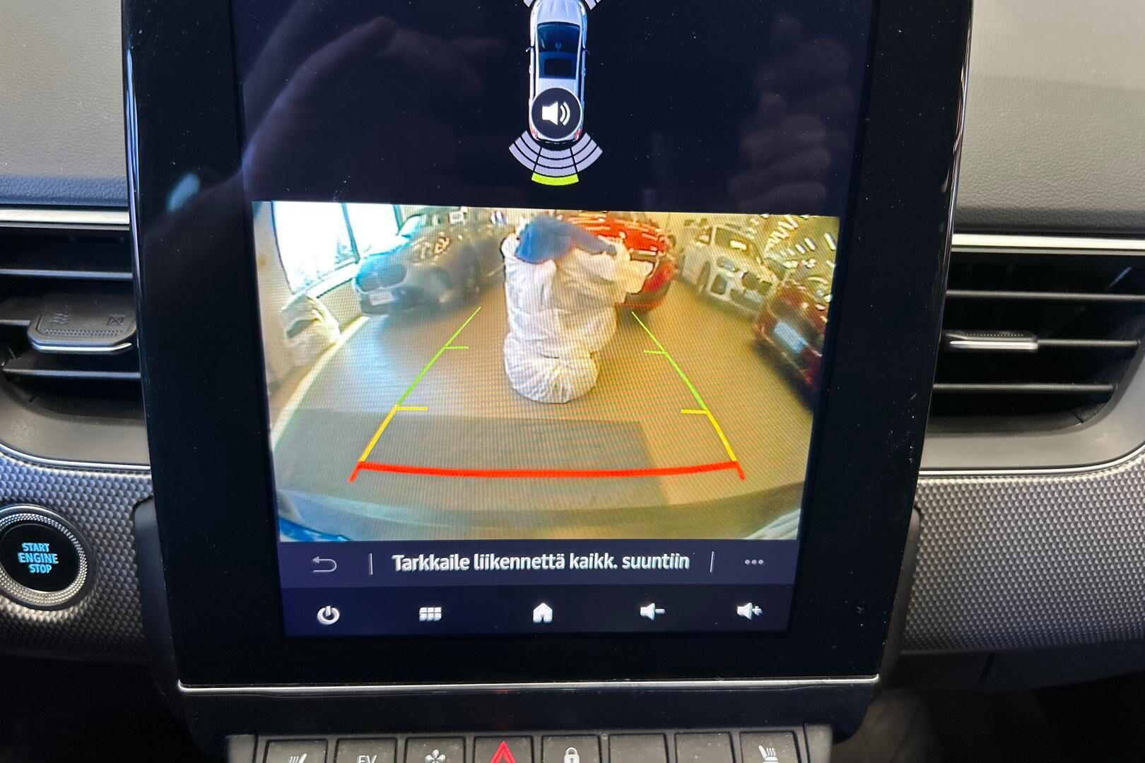 Renault Arkana iso kuva 6