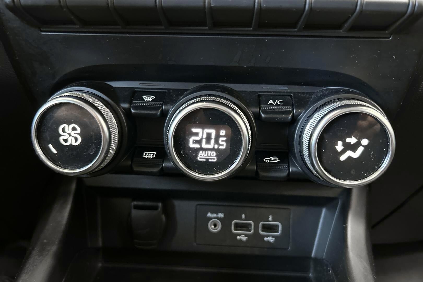 Renault Arkana iso kuva 7