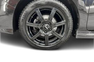 Nissan Leaf esikatselu 11