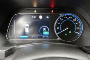 Nissan Leaf esikatselu 15