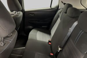 Nissan Leaf esikatselu 17