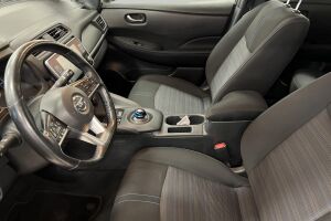 Nissan Leaf esikatselu 16