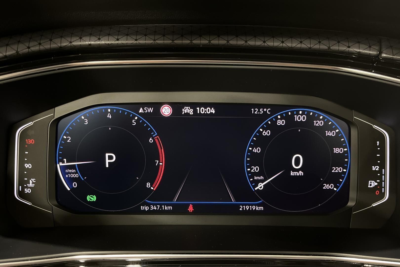 Volkswagen T-Cross iso kuva 12