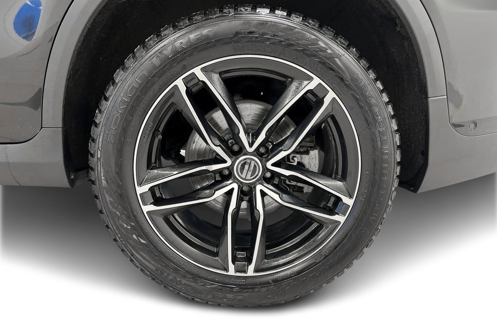 Mercedes-Benz GLC iso kuva 13