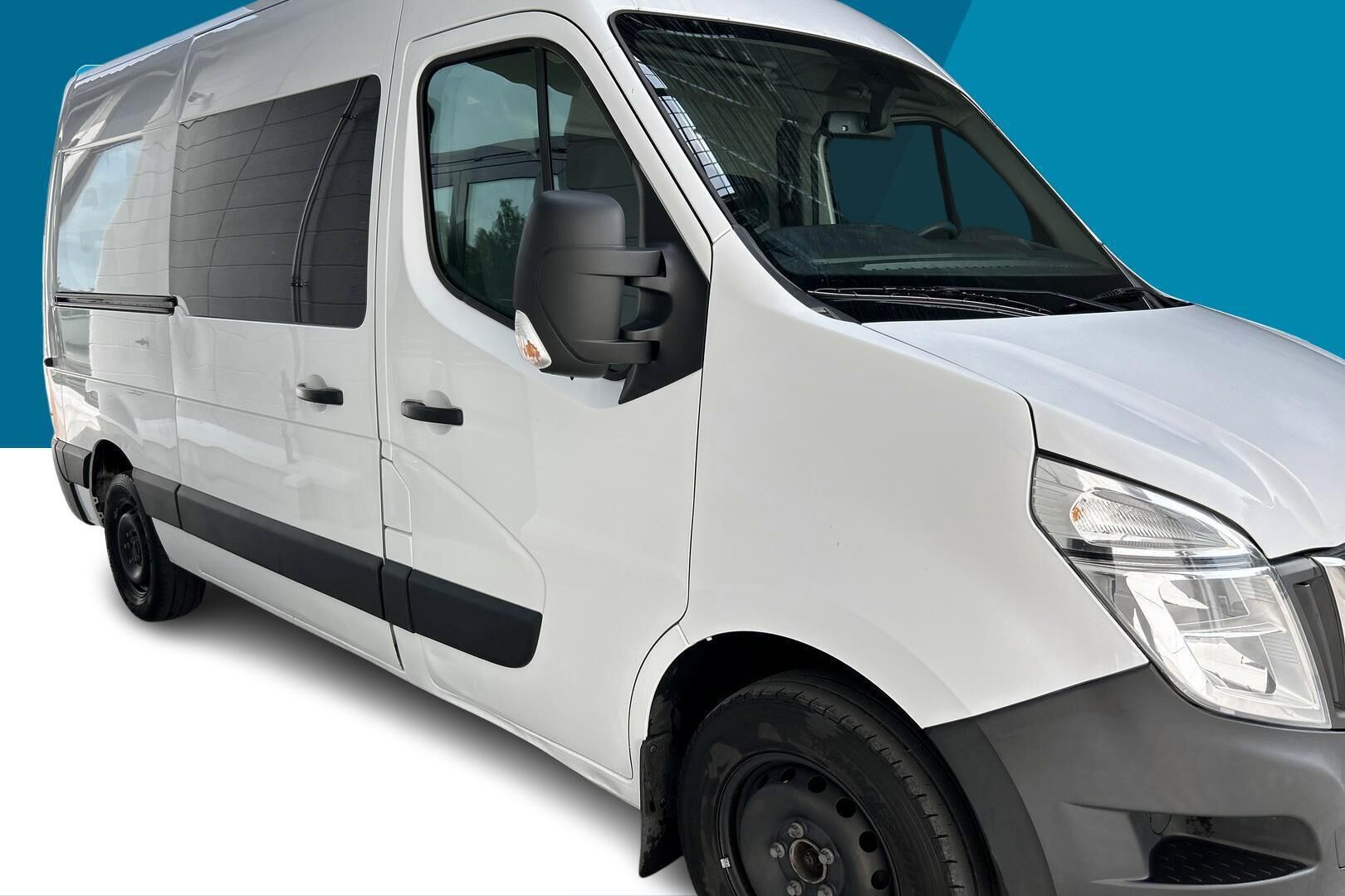 Nissan NV400 iso kuva 18