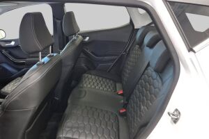 FORD FIESTA esikatselu 10