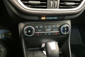 FORD FIESTA esikatselu 16
