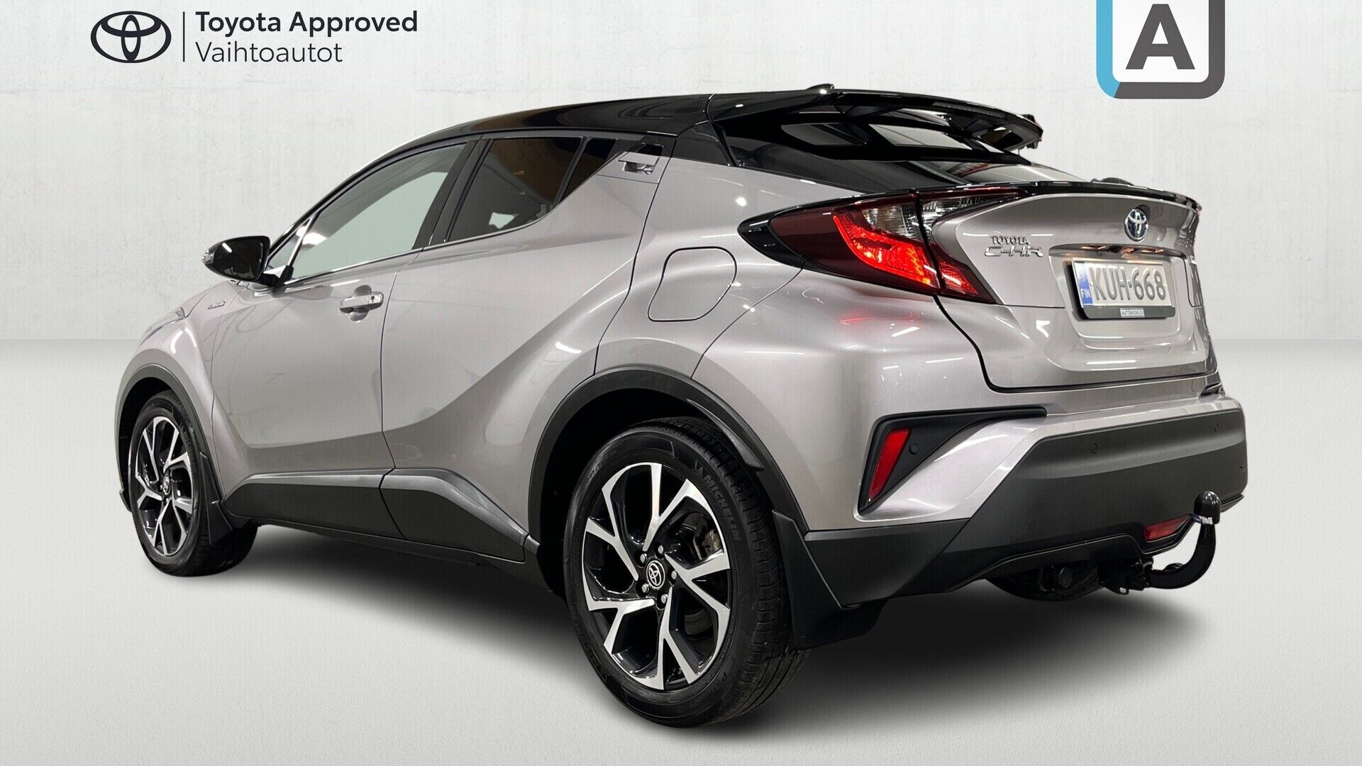 Toyota C-HR iso kuva 2