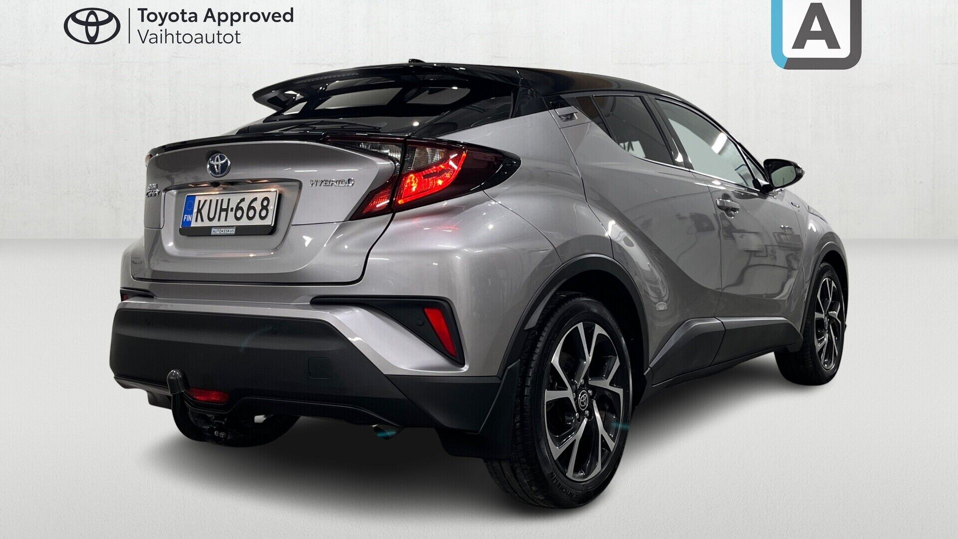 Toyota C-HR iso kuva 4