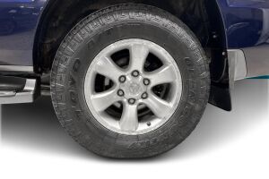 Toyota Land Cruiser esikatselu 11