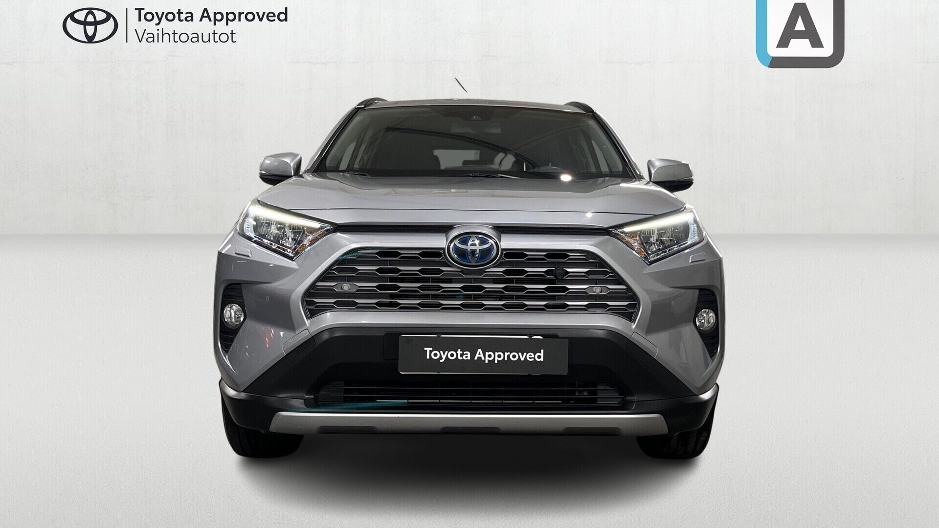Toyota RAV4 iso kuva 6