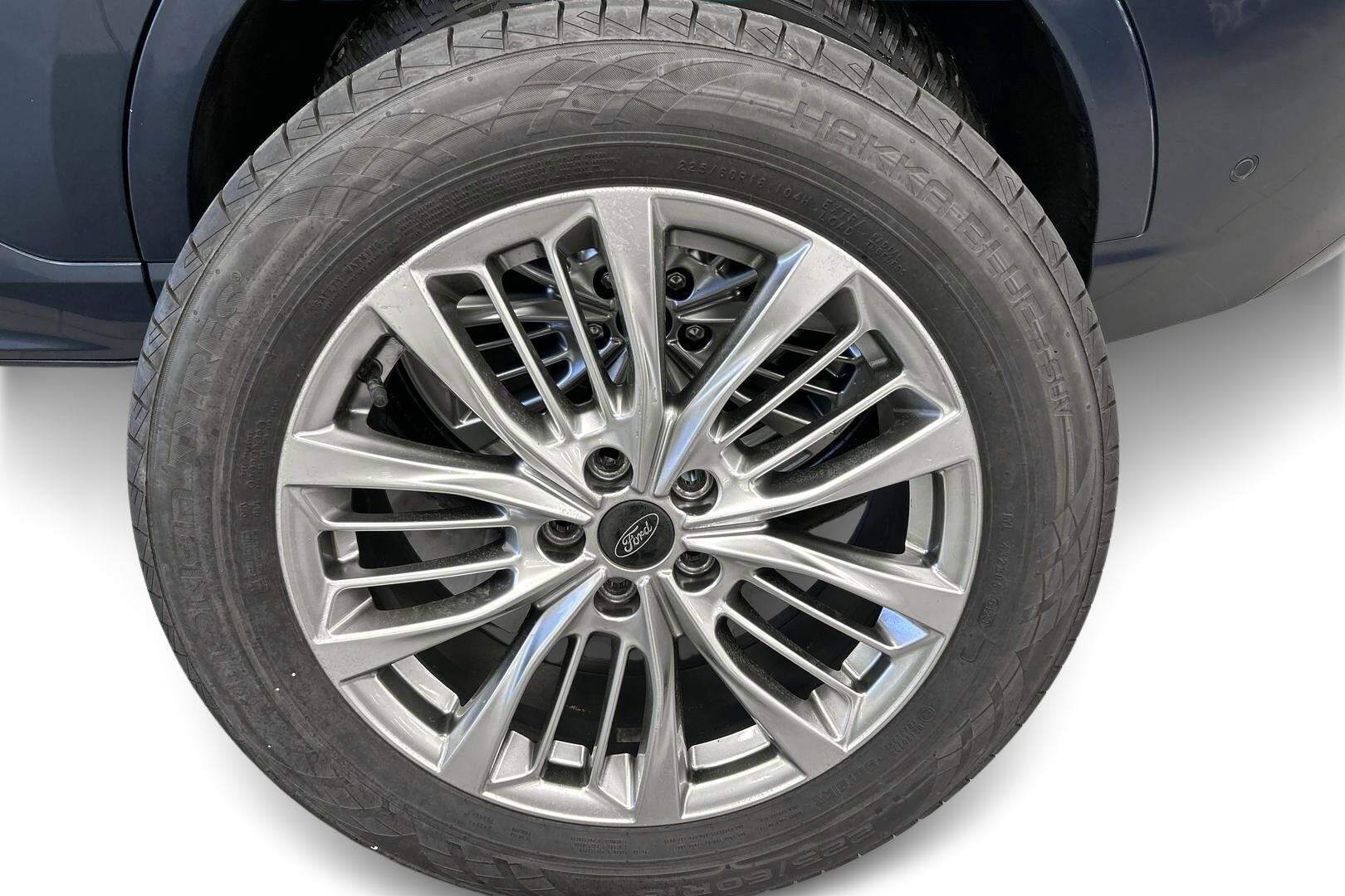 Ford Kuga iso kuva 14