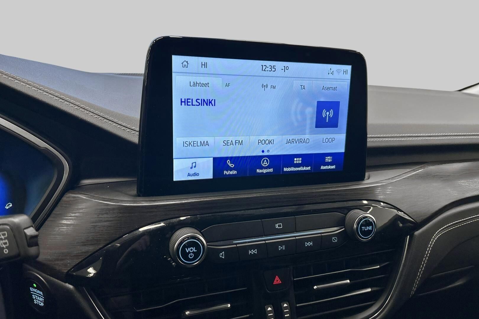 Ford Kuga iso kuva 22