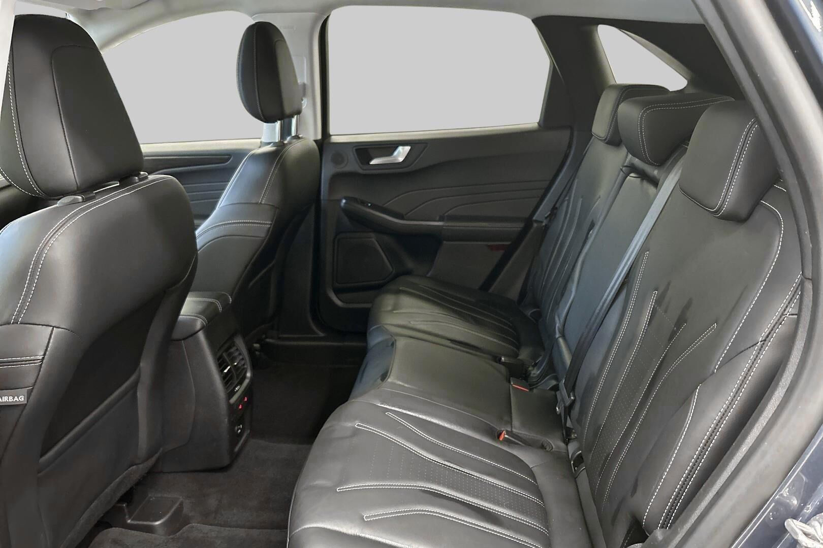 Ford Kuga iso kuva 6