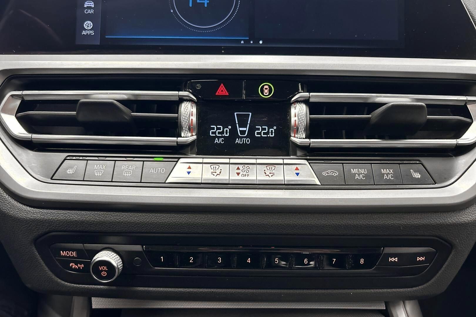 BMW 3-SARJA iso kuva 24