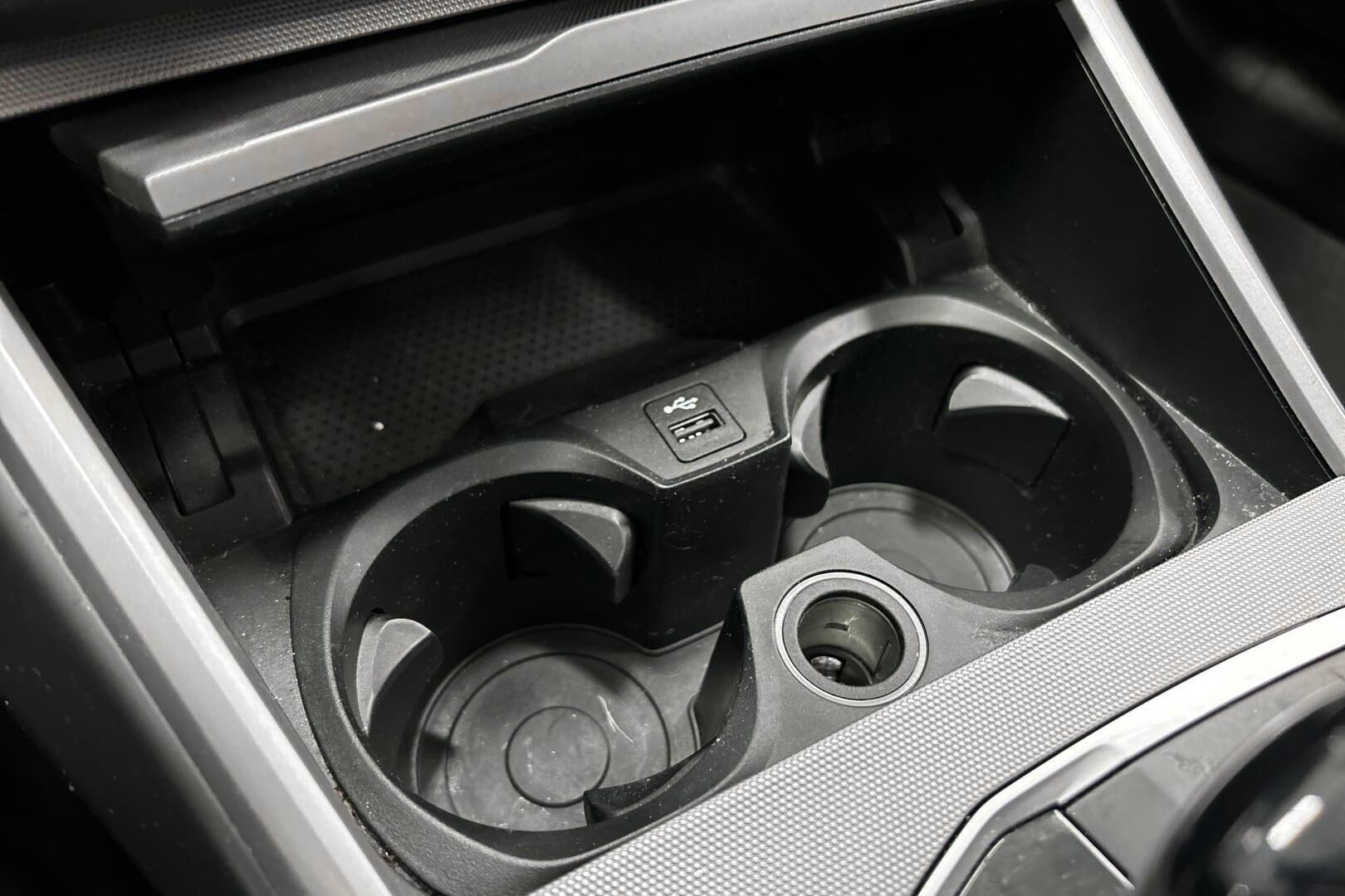 BMW 3-SARJA iso kuva 25