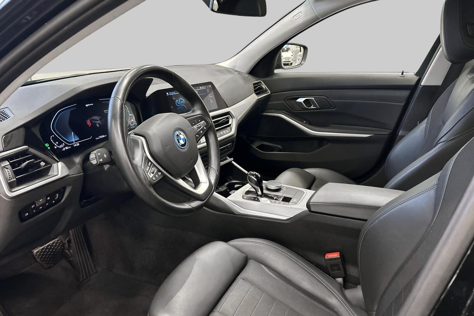 BMW 3-SARJA iso kuva 9