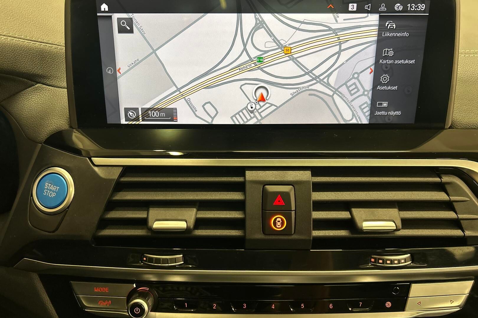 BMW iX3 iso kuva 19