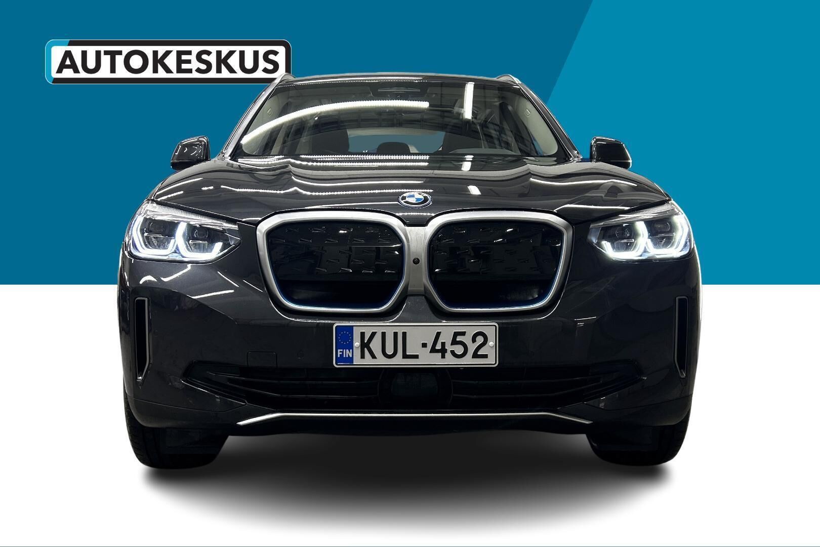 BMW iX3 iso kuva 2