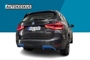 BMW iX3 esikatselu 5