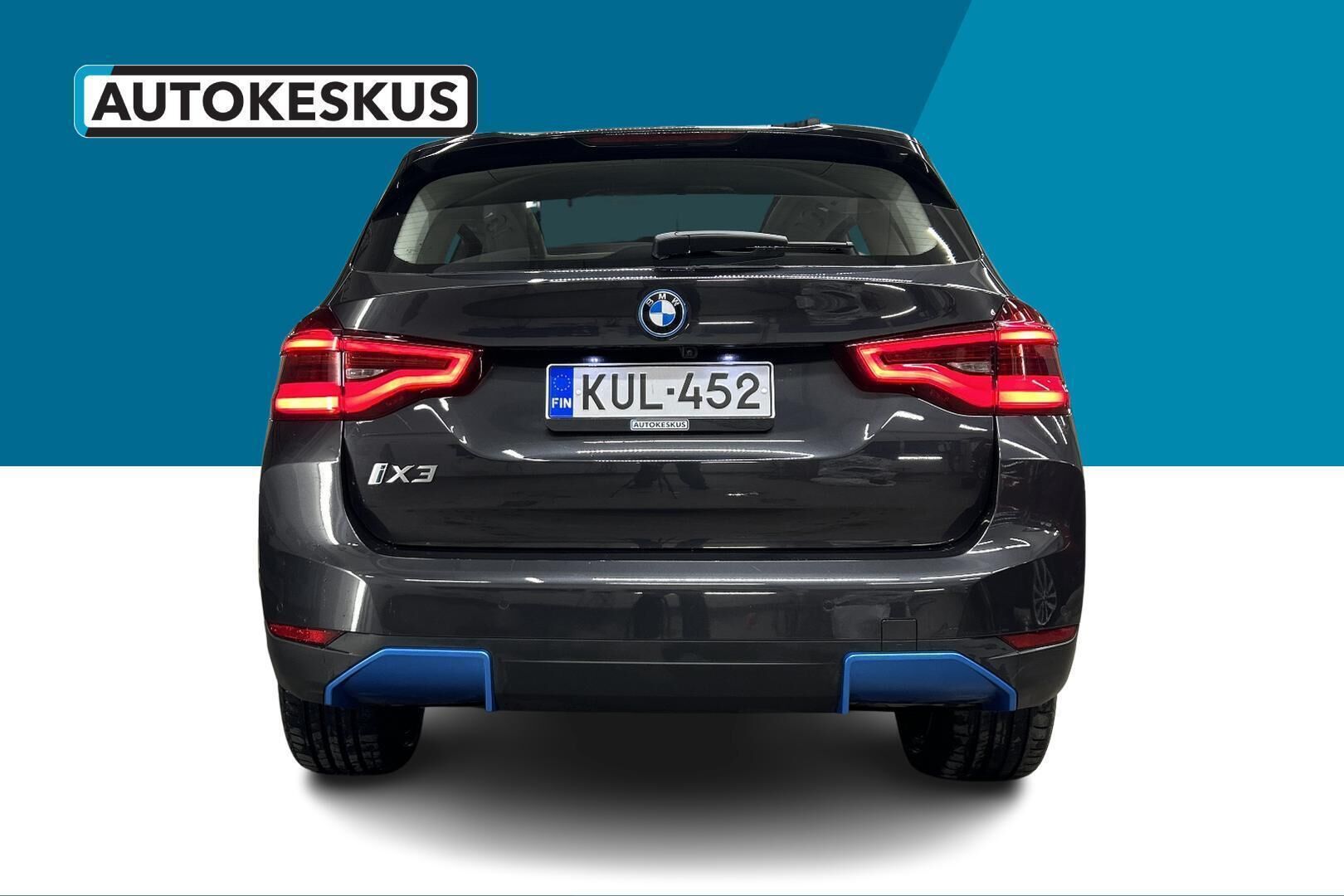 BMW iX3 iso kuva 6