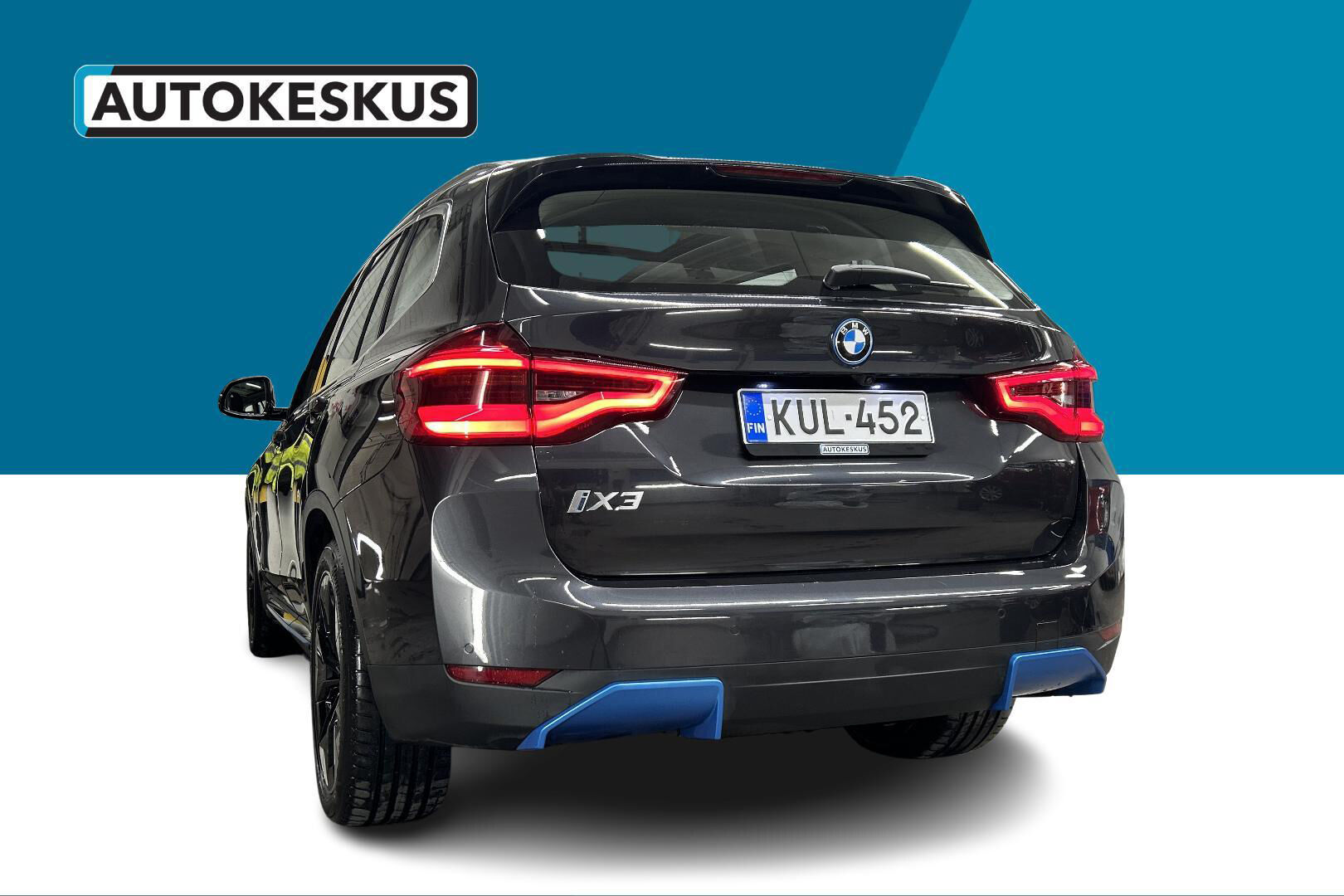 BMW iX3 iso kuva 7