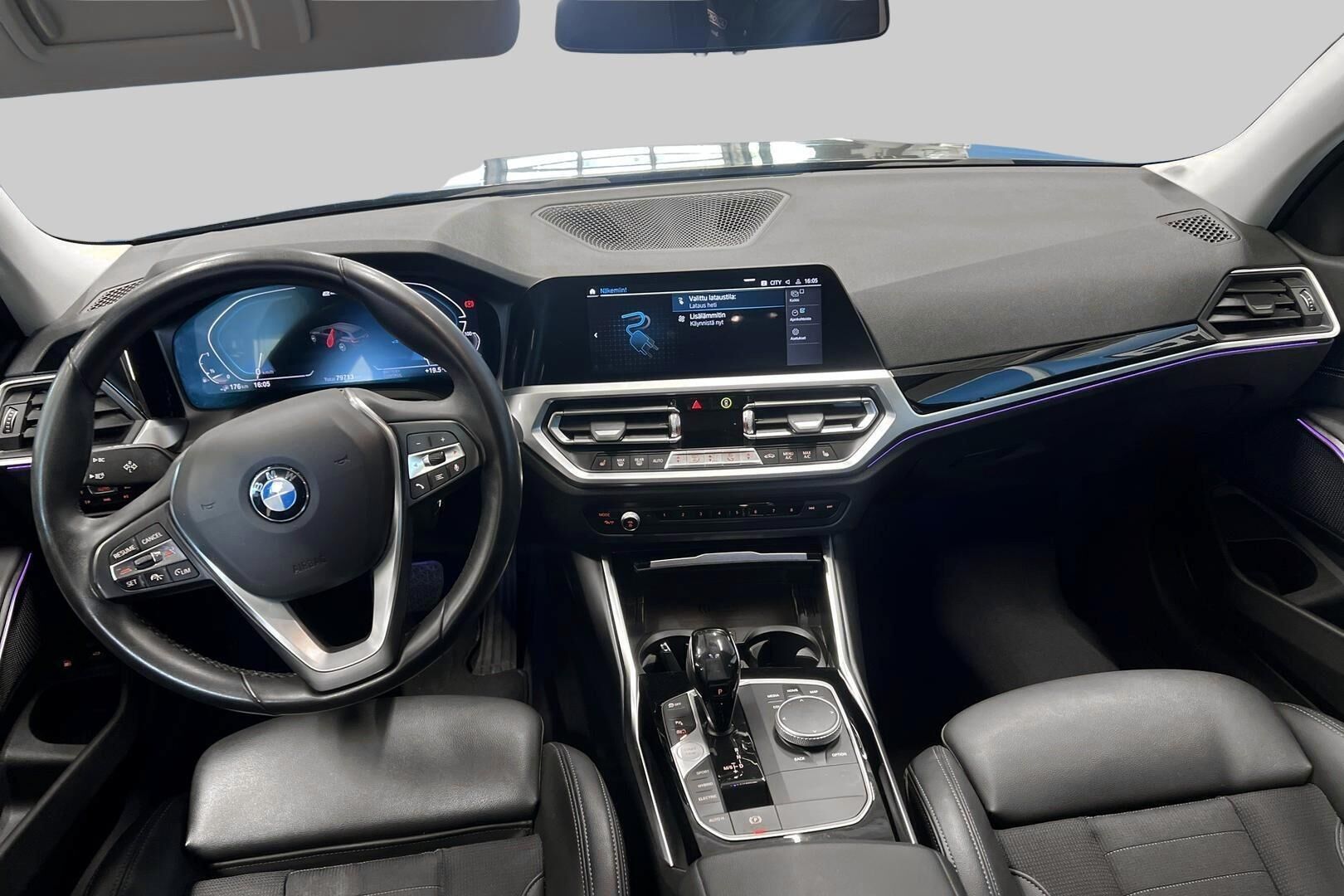 BMW 3-sarja iso kuva 10