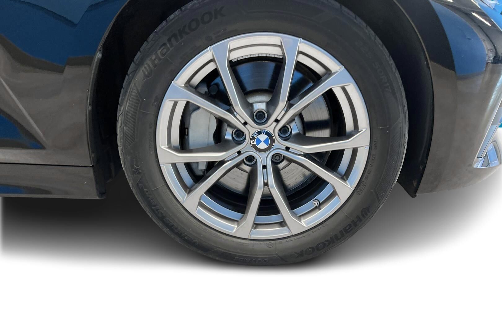 BMW 3-sarja iso kuva 12