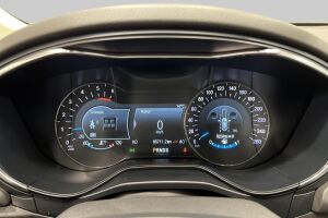 Ford Mondeo esikatselu 14