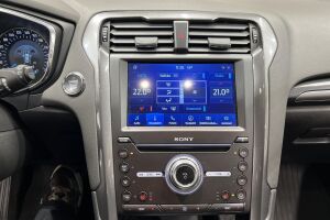 Ford Mondeo esikatselu 17