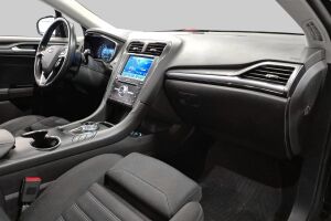 Ford Mondeo esikatselu 4