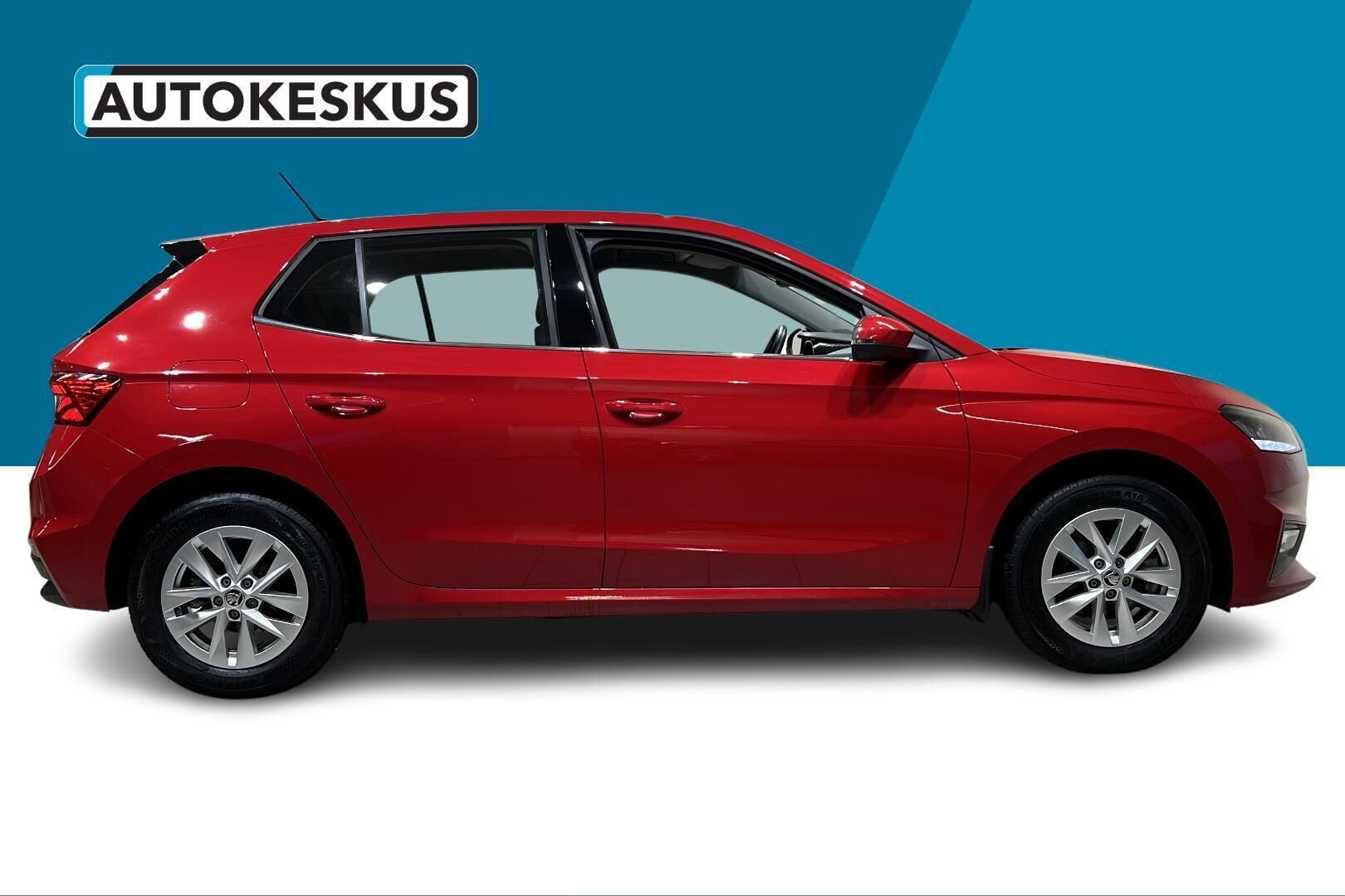 Skoda Fabia iso kuva 4