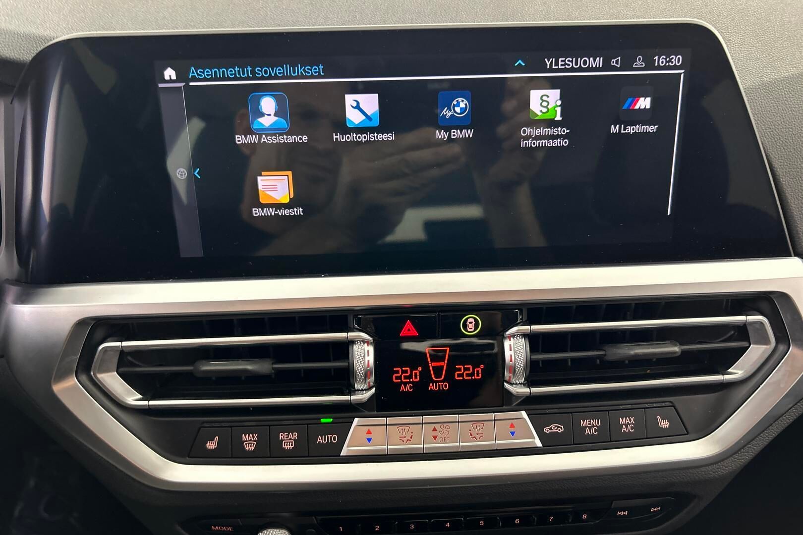 BMW 3-SARJA iso kuva 13