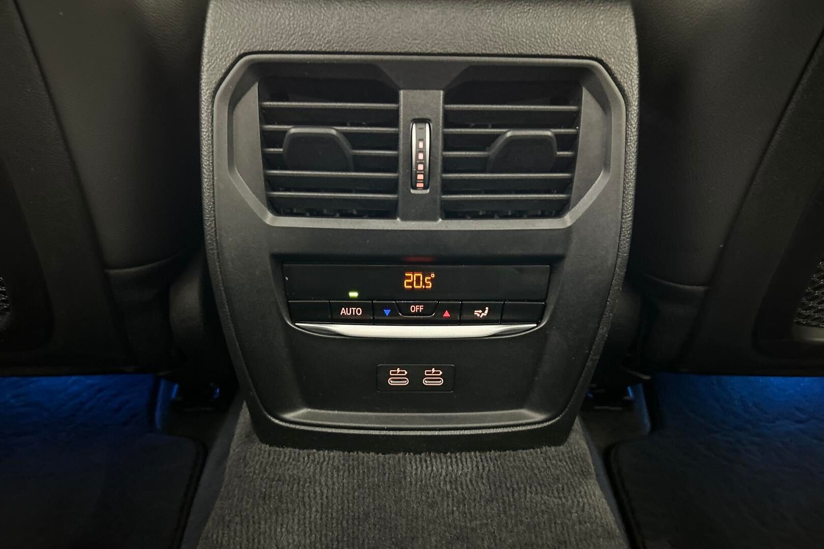 BMW 3-SARJA iso kuva 33