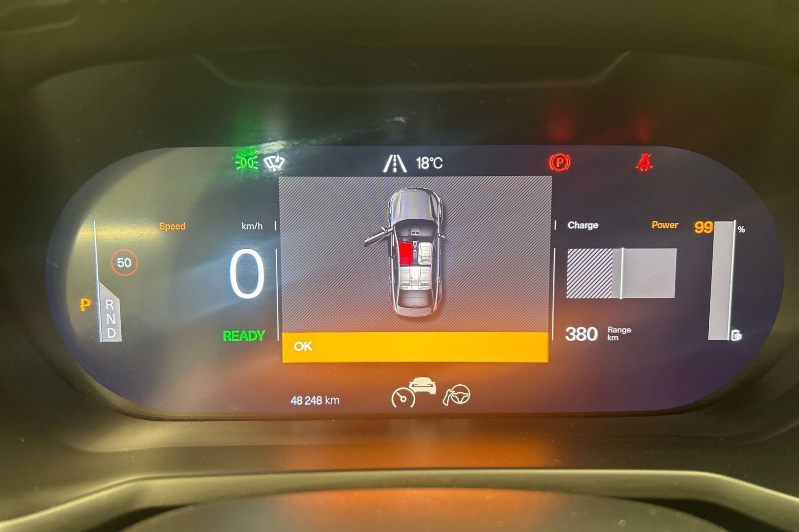 Polestar 2 iso kuva 13