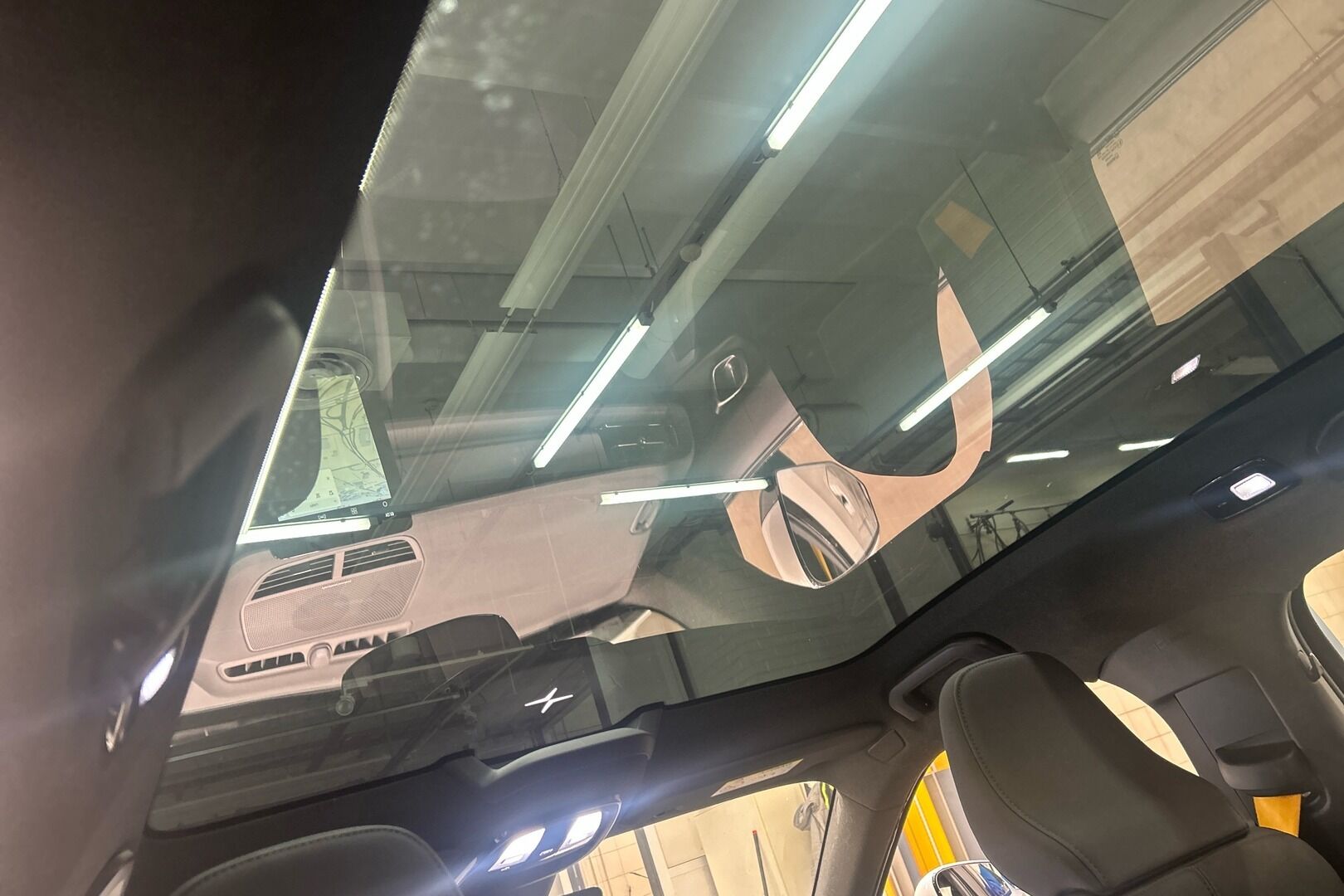 Polestar 2 iso kuva 27