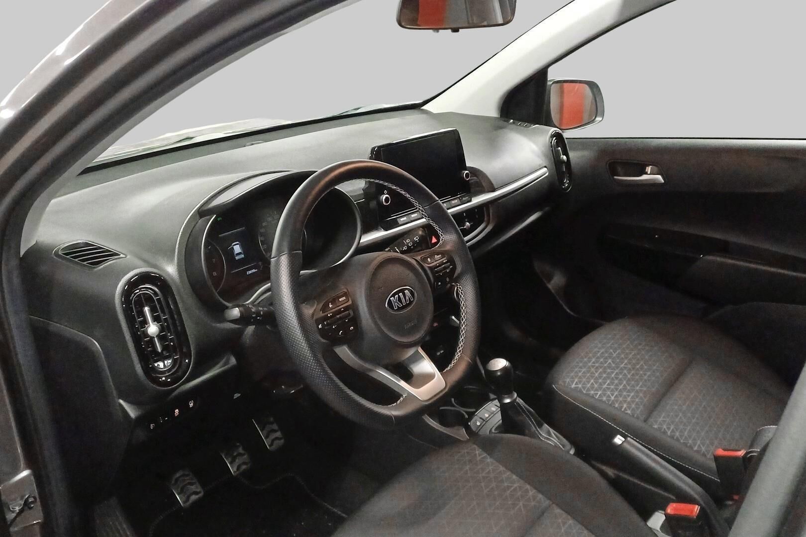 Kia Picanto iso kuva 1