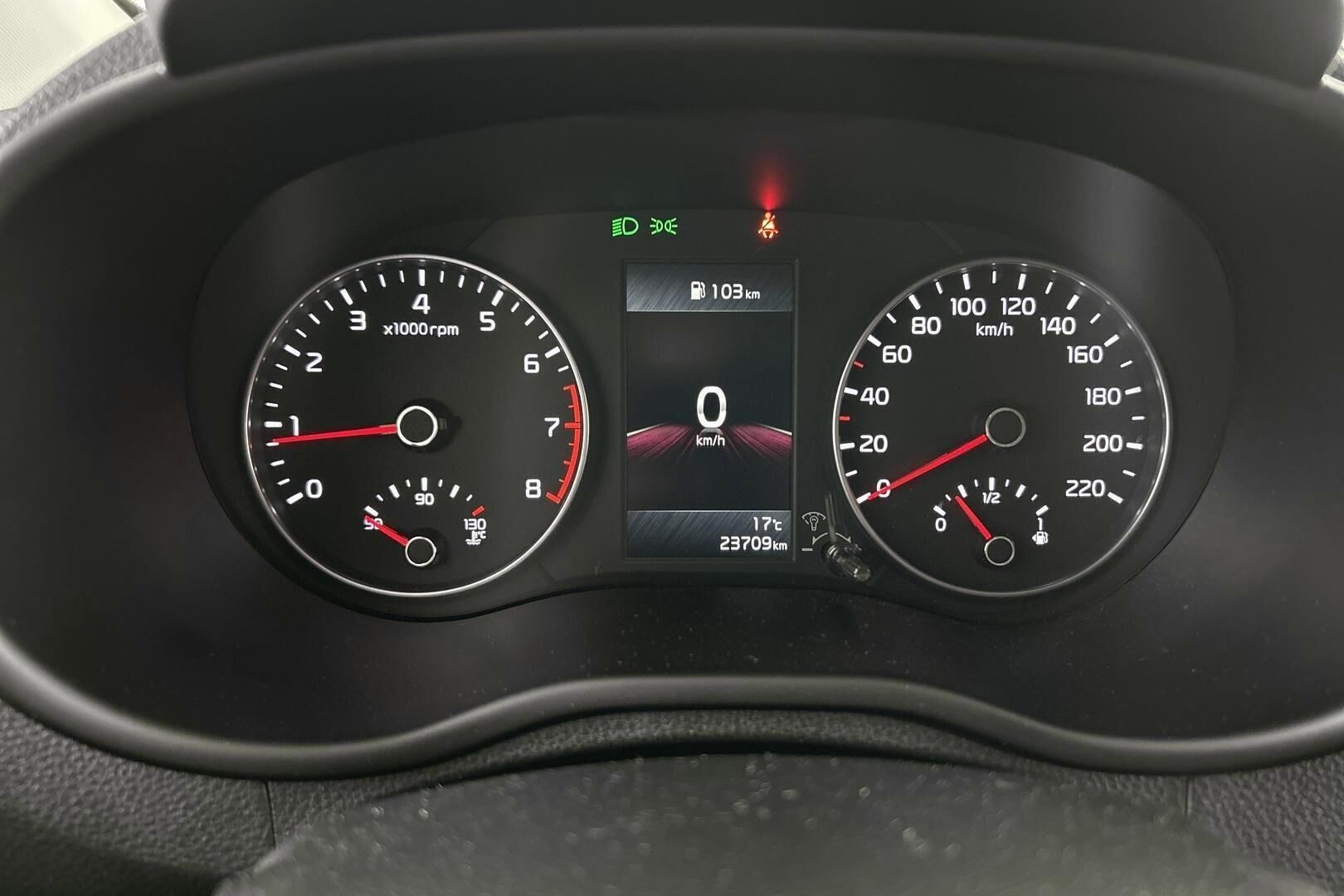 Kia Picanto iso kuva 13