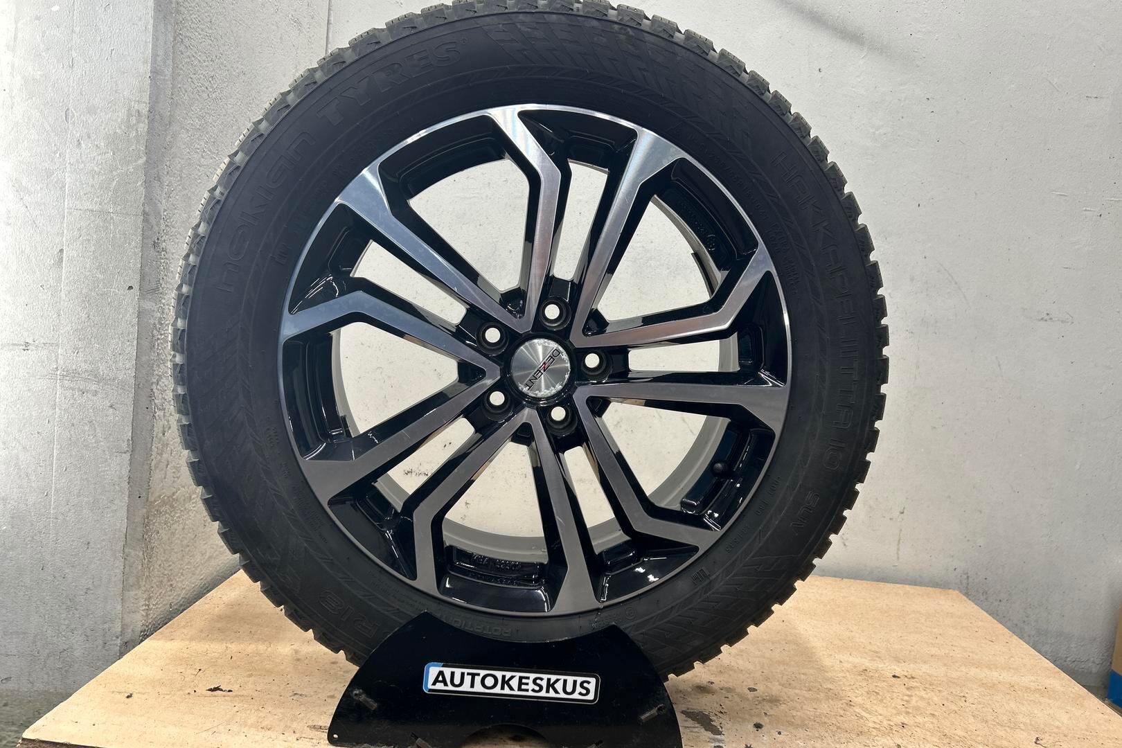 Audi Q3 iso kuva 13
